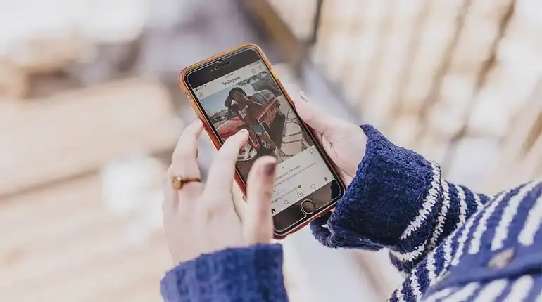 Influencer marketing op telefoon